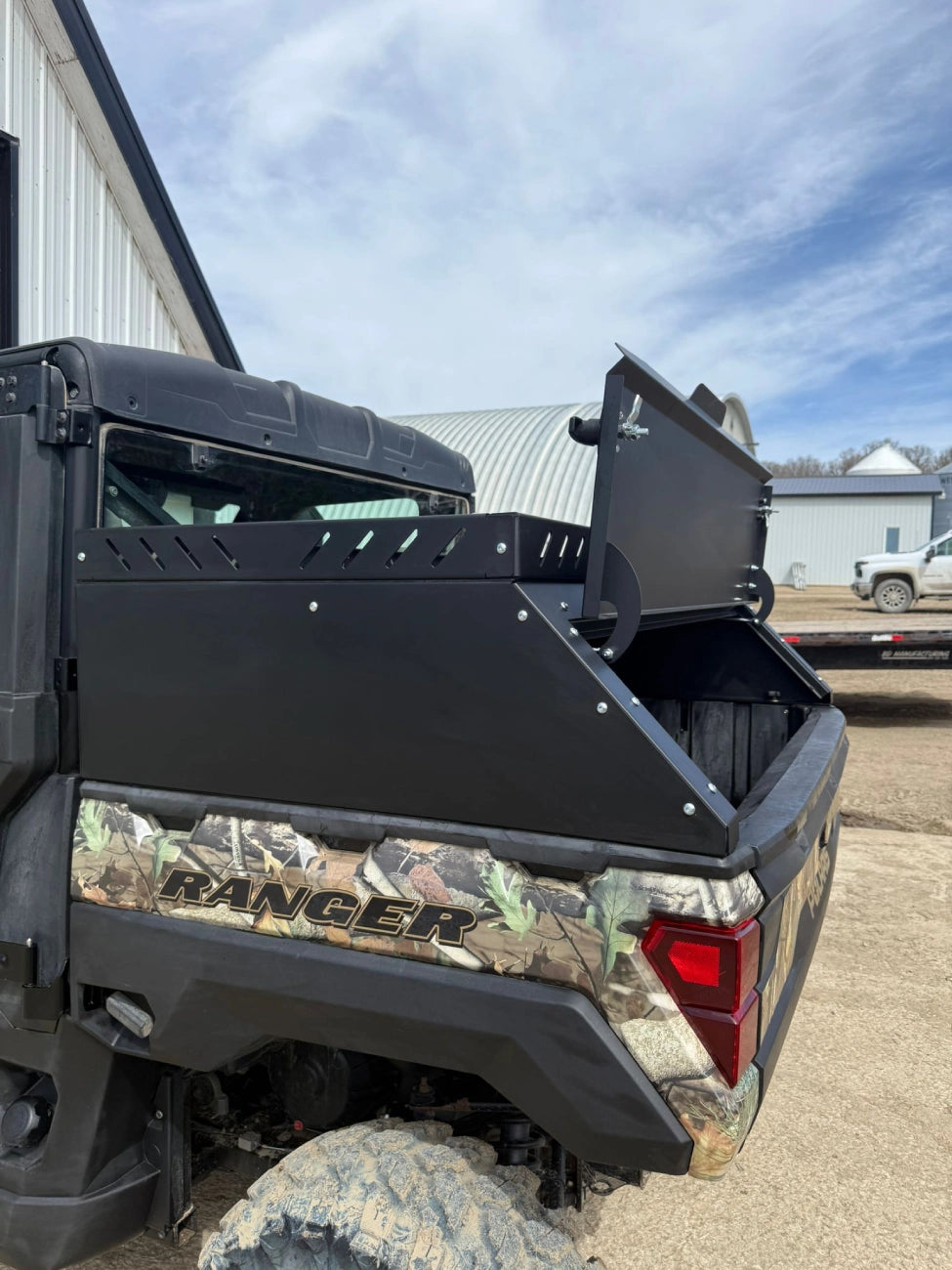 THE TOPPER BED CAP — TACTICAL UTV CARGO LID