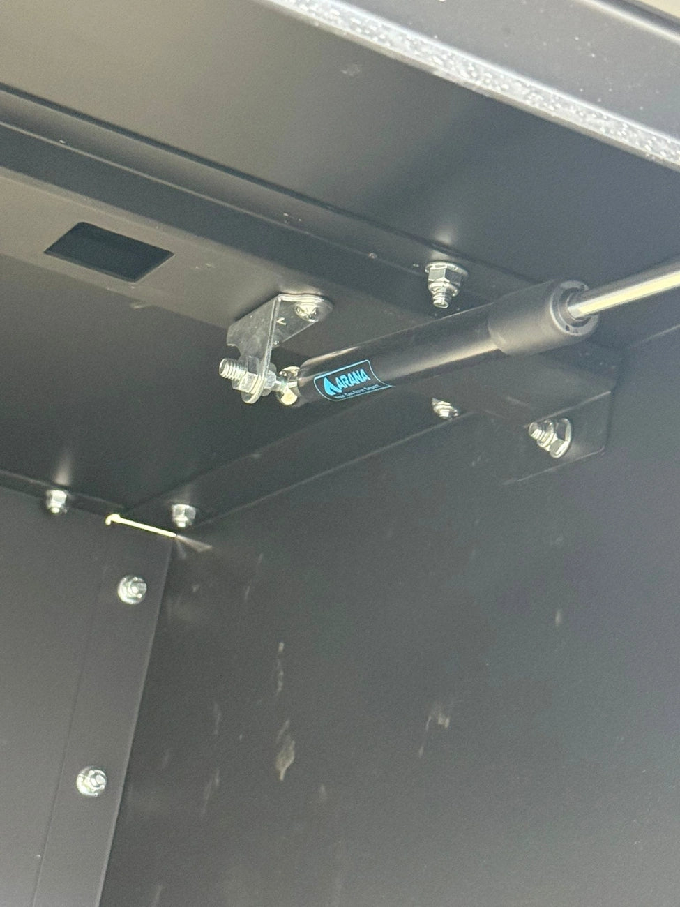 THE TOPPER BED CAP — TACTICAL UTV CARGO LID